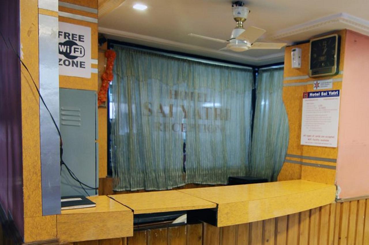 Hotel Sai Yatri Тримбак Экстерьер фото